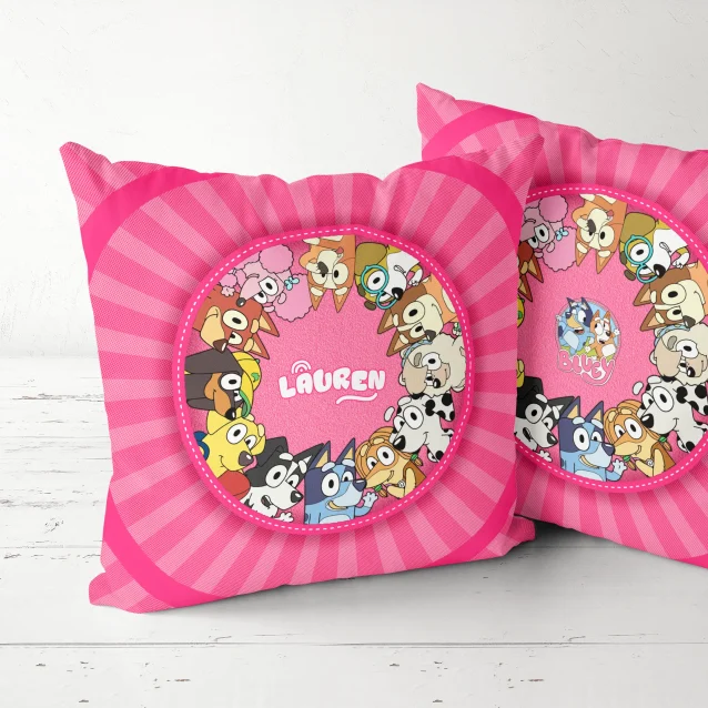 Liven up any nap or bedtime with this Bluey & Bingo pillow and pillowcase set.