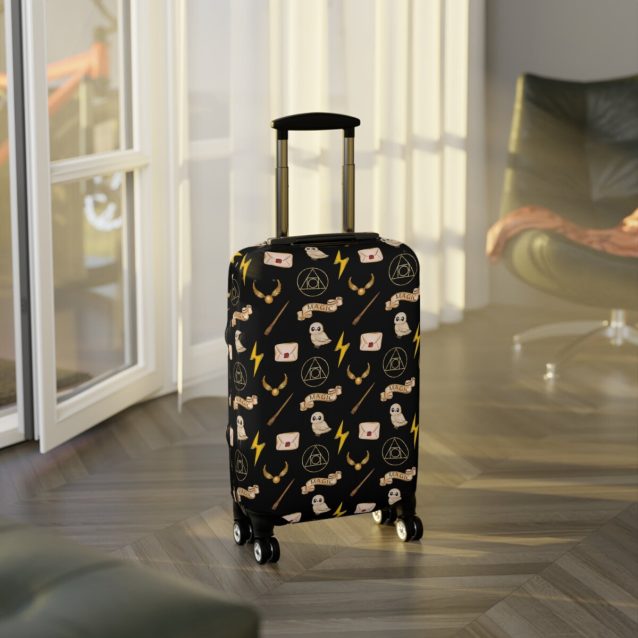 Harry Potter Luggage Cover PimpYourWorld
