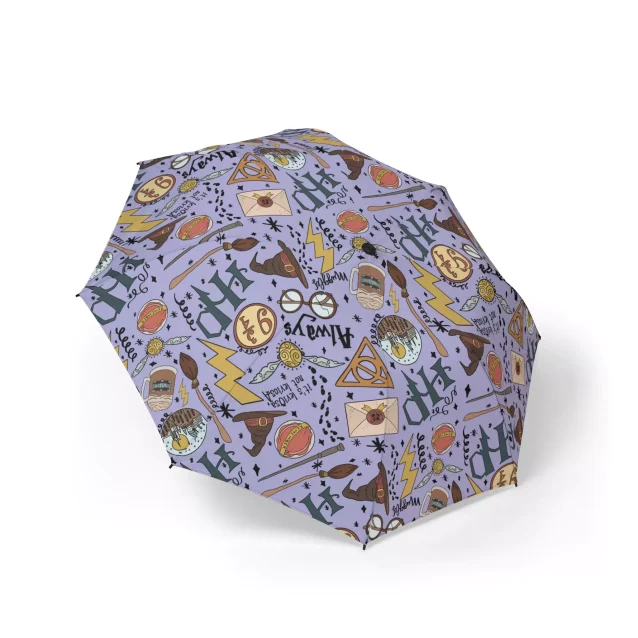 Heat sublimation technique ensuring the long-lasting design on the Harry Potter umbrella.