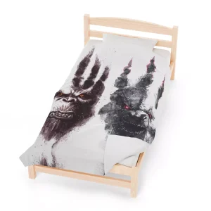 Find the perfect size to join the brawl! This Godzilla vs. Kong fleece blanket comes in sizes for crib cuddles to epic battles for two!
