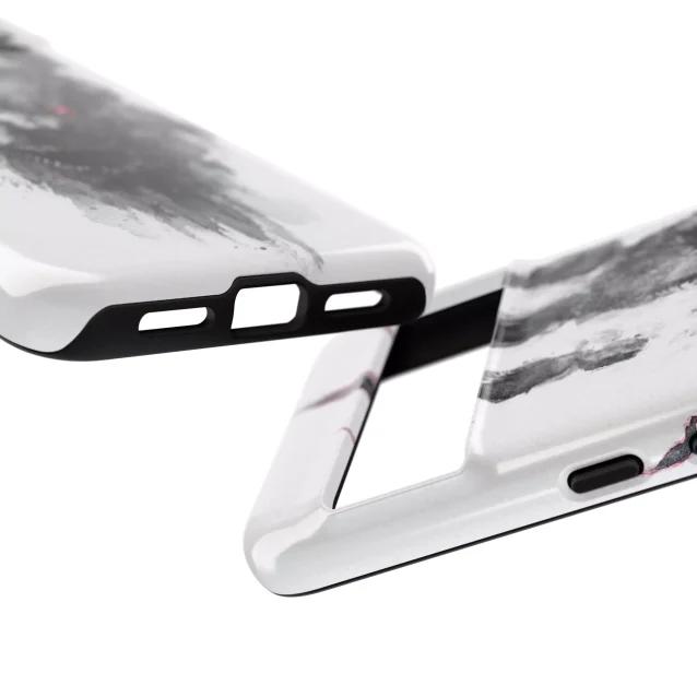 Unleash the titans on your phone with this Kong vs. Godzilla phone case.