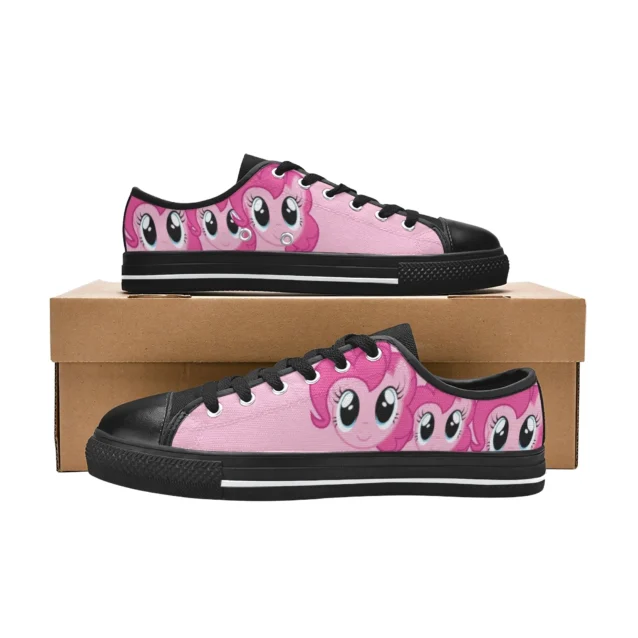 Close-up of the balloon cutie mark graphic on the pink toddler shoes.