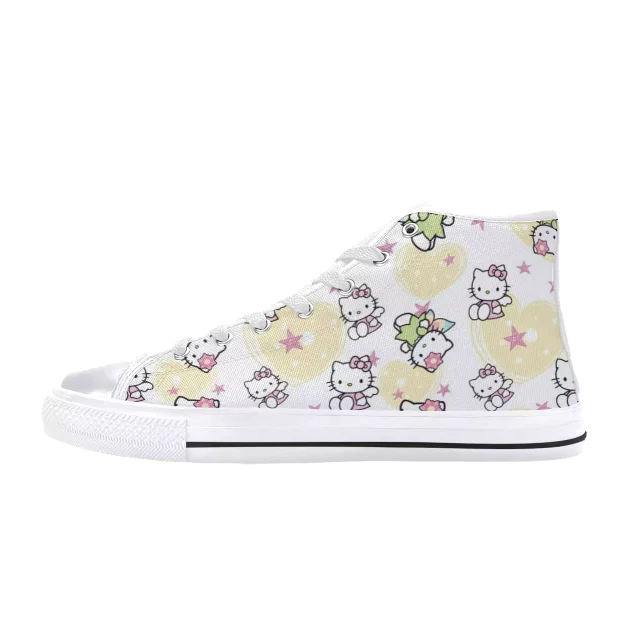 Fun and functional green shoes with Hello Kitty, ideal for playful kids.