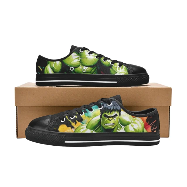 Detailed shot of the high-quality fade-resistant print on the Marvel superhero kids shoes.