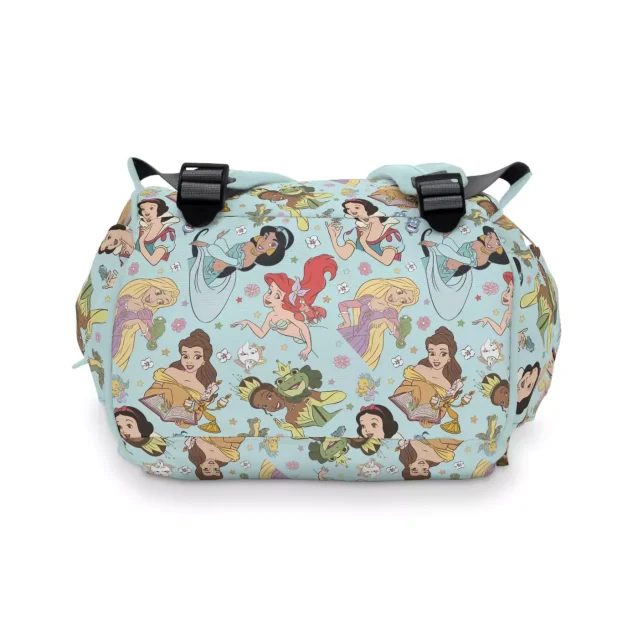 The unisex appeal of the Disney Princess Diaper Bag, suitable for both moms and dads.
