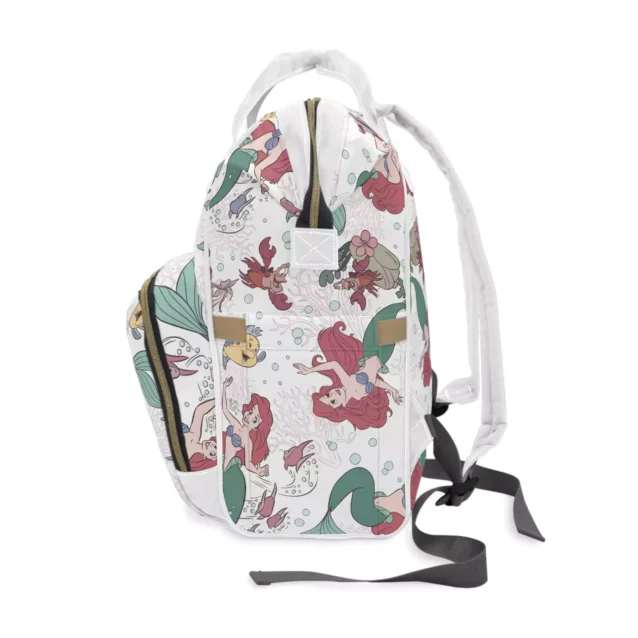 Close-up of the high-quality, durable nylon fabric of the Ariel diaper bag.